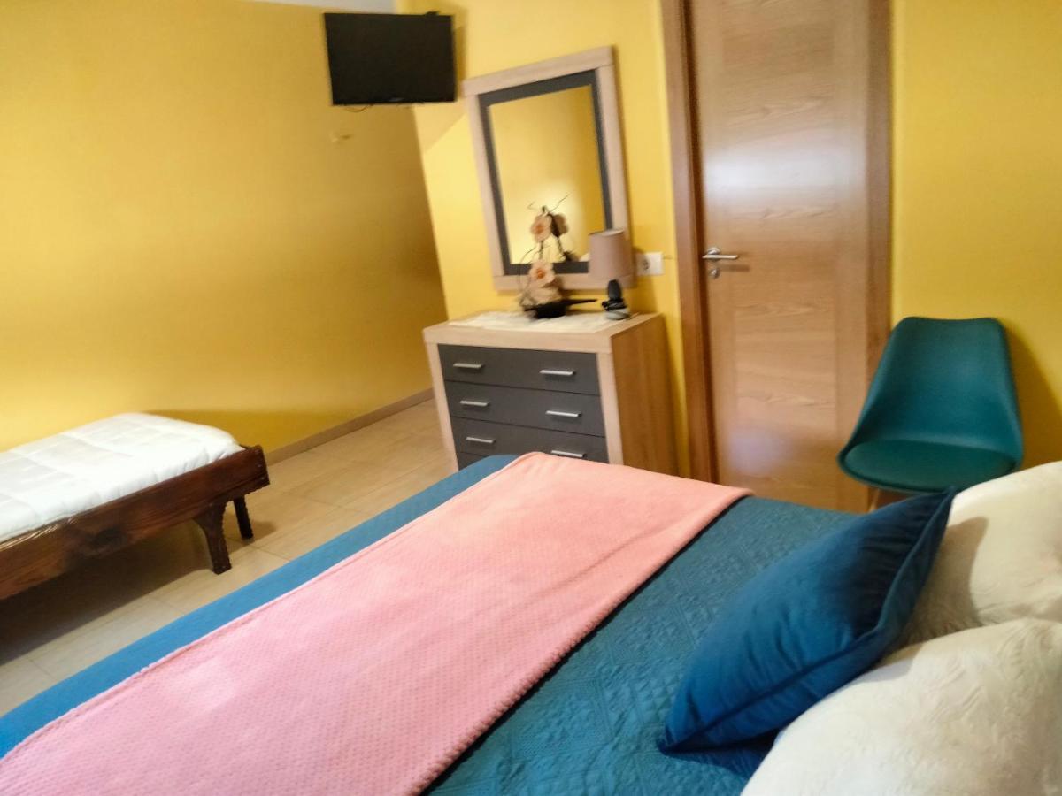 Hostal Nuevo Alonso Bembribe Extérieur photo