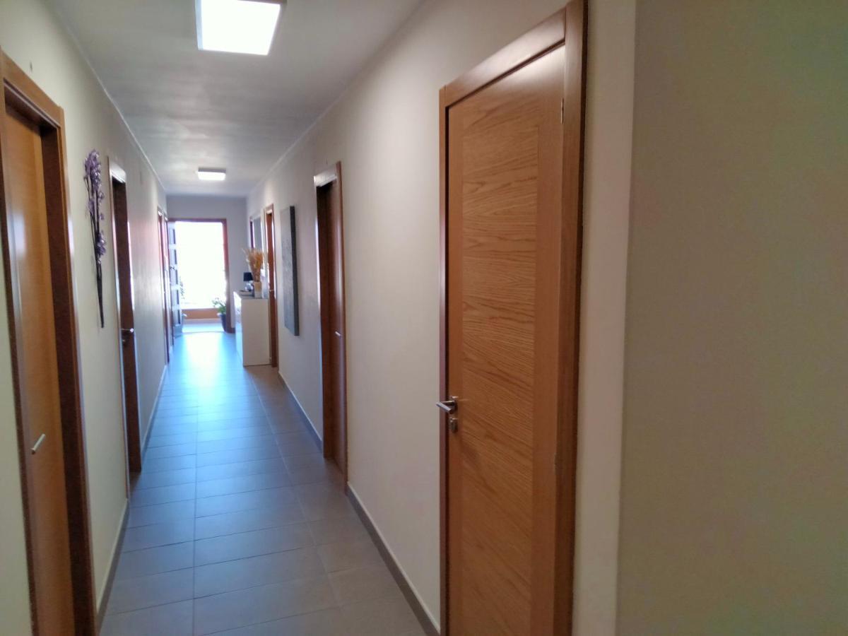 Hostal Nuevo Alonso Bembribe Extérieur photo