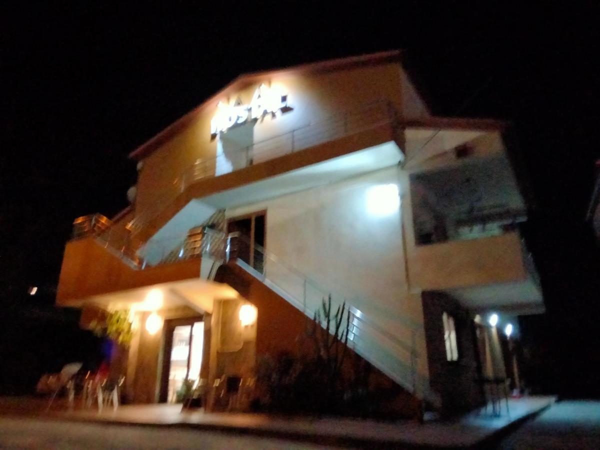 Hostal Nuevo Alonso Bembribe Extérieur photo